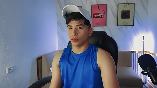 Snapshot of David_Nova chatting on January 12, 2026, 11:06 am David Nova online show from January 12, 2026, 11:06 am