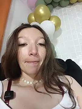 Lucy colee online show from March 27, 2026, 4:30 pm