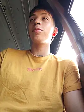 Snapshot of _DAEMON_666 chatting on November 2, 2025, 8:58 pm DAEMON 666 online show from November 2, 2025, 8:58 pm