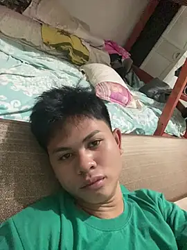 Snapshot of JunMar18 chatting on July 23, 2026, 2:42 am JunMar18 online show from July 23, 2026, 2:42 am