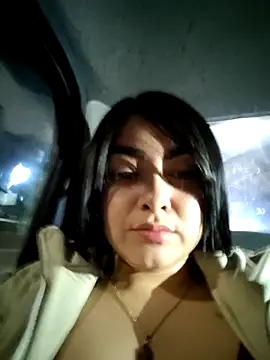 Victoria Jonhss online show from October 17, 2025, 11:28 pm