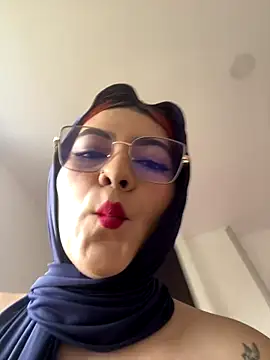 hayara farhat online show from October 8, 2025, 8:20 pm