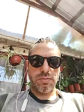 Andrexxx1313 online show from November 12, 2025, 6:12 pm