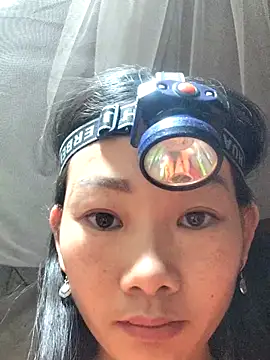 gio-thu online show from February 9, 2026, 4:43 am