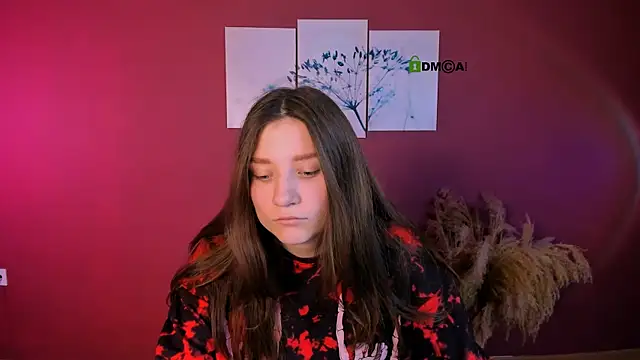 dana sweet   online show from November 7, 2025, 7:29 pm