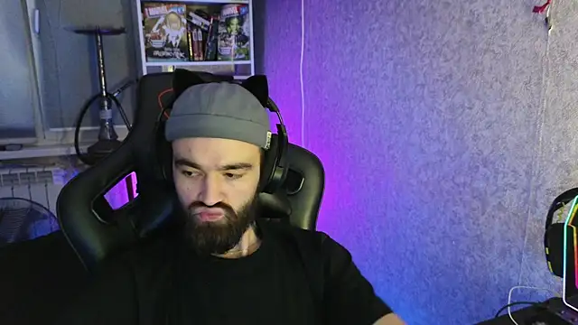 Nik Namee online show from November 6, 2025, 2:15 am