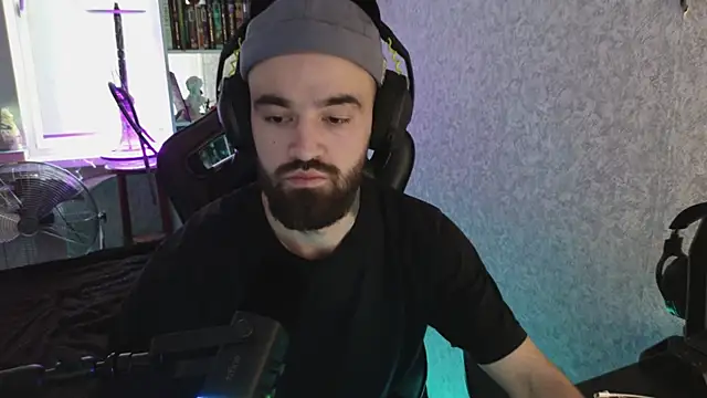 Nik Namee online show from October 8, 2025, 2:07 pm