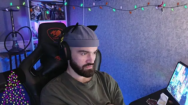 Nik Namee online show from January 13, 2026, 8:57 pm