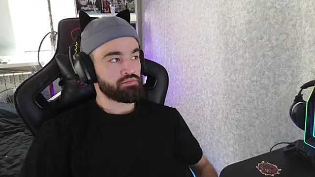 Nik Namee online show from October 18, 2025, 9:11 am