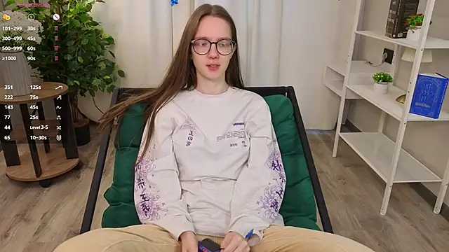 AiFusch online show from April 7, 2026, 7:43 am