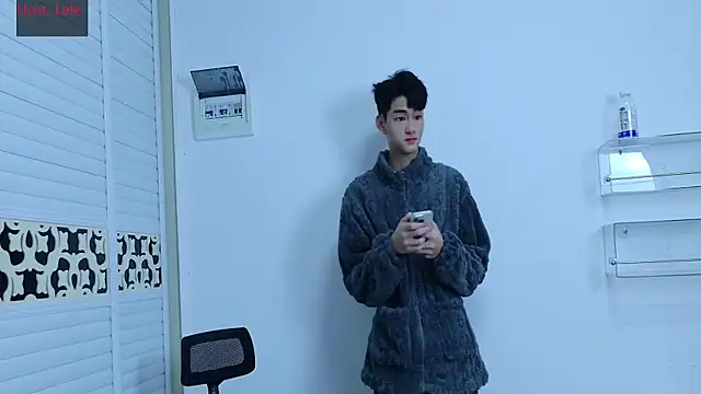 sexyboy-lele online show from October 22, 2025, 11:09 am