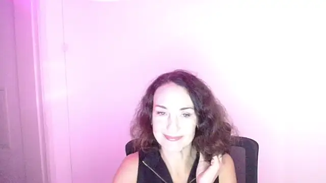 Rosie Rosee online show from October 15, 2025, 11:40 am