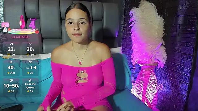 Snapshot of Maraa_Rivera chatting on November 1, 2025, 7:19 pm Maraa Rivera online show from November 1, 2025, 7:19 pm