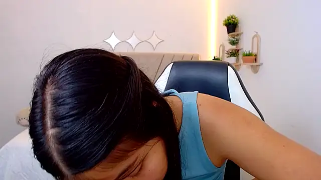 Snapshot of zara_cute chatting on July 15, 2026, 12:23 pm zara cute online show from July 15, 2026, 12:23 pm