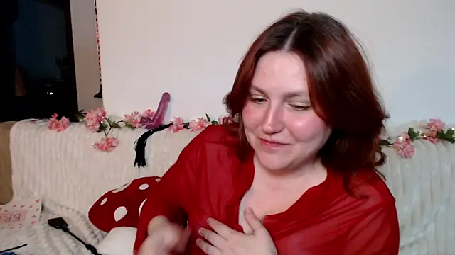 Lilith  moon online show from April 16, 2026, 10:34 pm