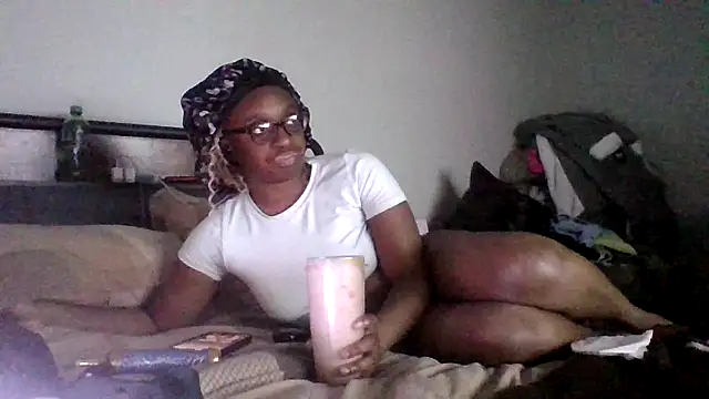 dezzidavill online show from April 1, 2026, 12:46 am