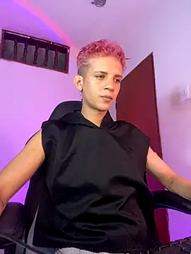 tylernova online show from November 16, 2025, 3:44 am