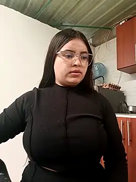 sofia athome online show from November 10, 2025, 9:20 pm