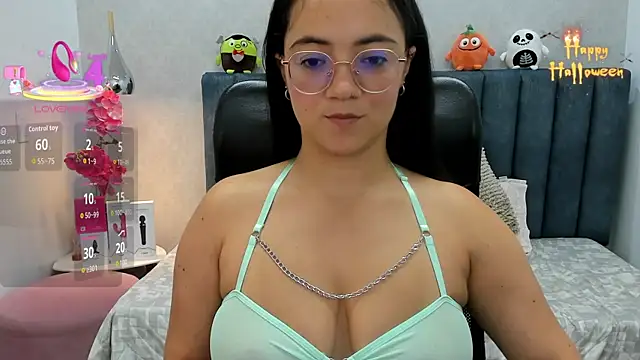 Sasha Grace online show from October 10, 2025, 7:58 pm