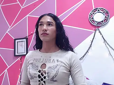 Tifany Adams online show from October 25, 2025, 8:09 pm