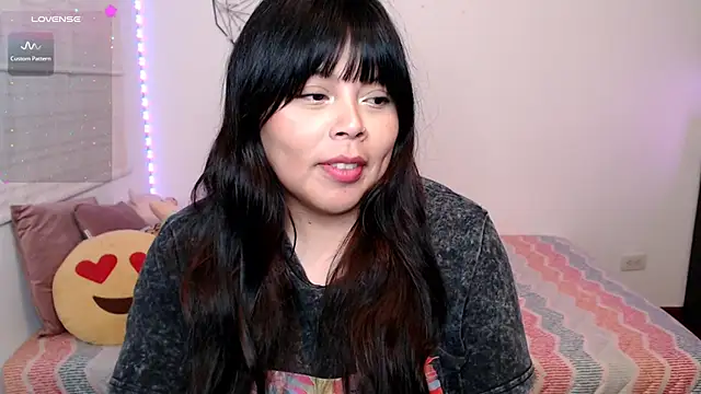 Snapshot of EllieMoonX chatting on June 29, 2026, 11:59 pm EllieMoonX online show from June 29, 2026, 11:59 pm