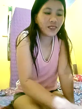 GentlePearl Palangga online show from November 24, 2025, 12:16 pm