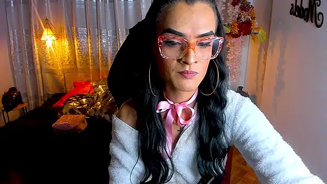 Snapshot of ZAMMIRA chatting on November 12, 2025, 5:22 am ZAMMIRA online show from November 12, 2025, 5:22 am