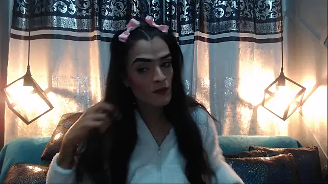 Snapshot of ZAMMIRA chatting on October 20, 2025, 5:20 am ZAMMIRA online show from October 20, 2025, 5:20 am