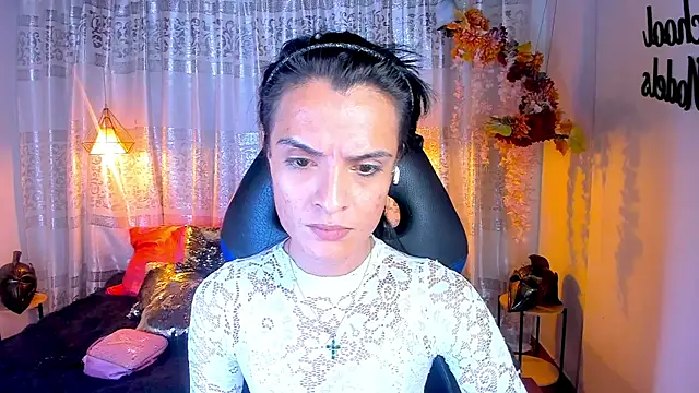 Snapshot of ZAMMIRA chatting on November 9, 2025, 4:38 am ZAMMIRA online show from November 9, 2025, 4:38 am