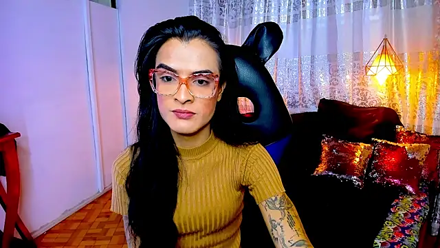 Snapshot of ZAMMIRA chatting on November 3, 2025, 5:56 am ZAMMIRA online show from November 3, 2025, 5:56 am