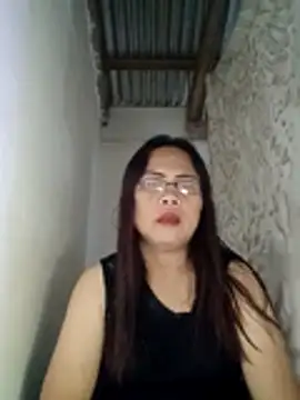 erma joy online show from November 3, 2025, 2:39 am