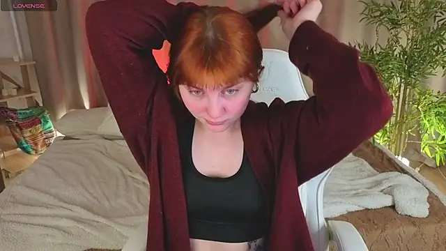 Snapshot of Rene_Shine chatting on February 8, 2026, 5:21 pm Rene Shine online show from February 8, 2026, 5:21 pm