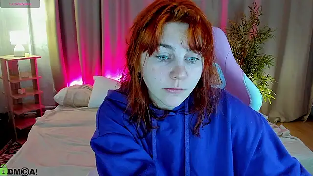 Snapshot of Rene_Shine chatting on January 18, 2026, 5:27 pm Rene Shine online show from January 18, 2026, 5:27 pm