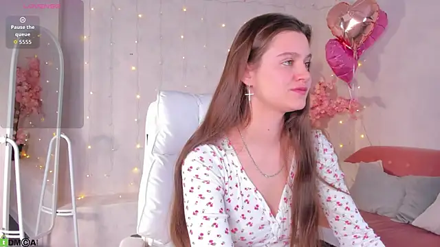 Renesmy Black online show from February 17, 2026, 11:35 pm