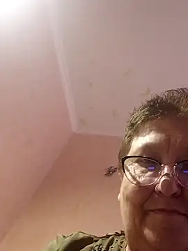 Katherine735 online show from April 2, 2026, 9:49 am