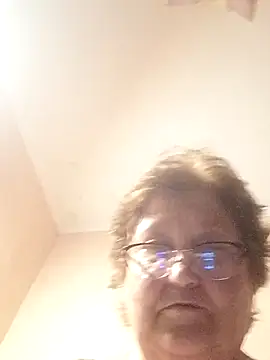 Katherine735 online show from July 16, 2026, 7:33 pm