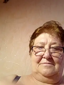 Snapshot of Katherine735 chatting on June 8, 2026, 10:49 am Katherine735 online show from June 8, 2026, 10:49 am