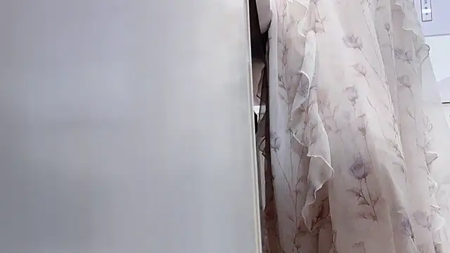 Snapshot of puppy2s chatting on October 18, 2025, 12:12 am puppy2s online show from October 18, 2025, 12:12 am