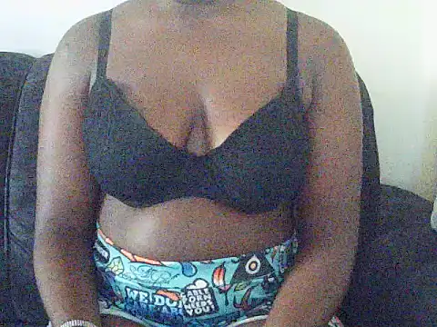 vonagirl online show from November 9, 2025, 2:32 pm