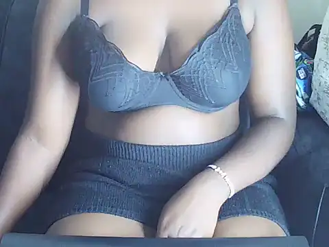 vonagirl online show from November 15, 2025, 8:24 pm