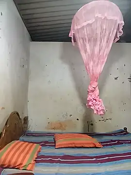 HarshiStar7 online show from October 28, 2025, 9:14 pm