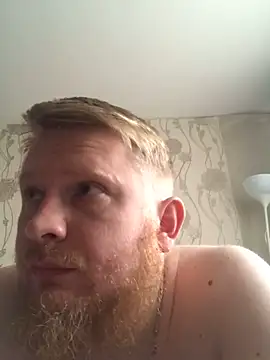 Snapshot of bodywork30 chatting on October 13, 2025, 7:32 am bodywork30 online show from October 13, 2025, 7:32 am