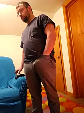 dakotafail92 online show from December 14, 2025, 9:59 am