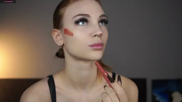 Snapshot of beckymadsons chatting on March 1, 2026, 10:26 am beckymadsons online show from March 1, 2026, 10:26 am