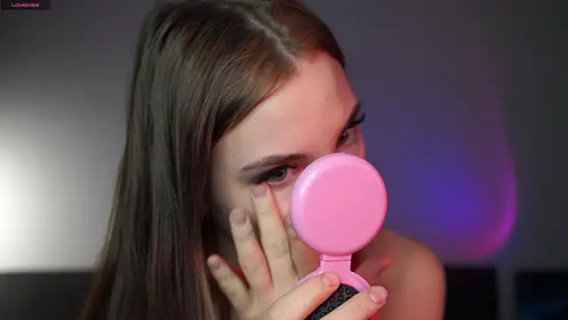 Snapshot of beckymadsons chatting on February 25, 2026, 11:43 am beckymadsons online show from February 25, 2026, 11:43 am