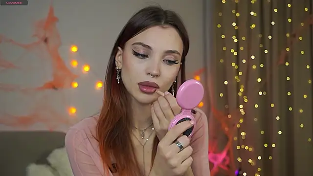 beckymadsons online show from November 27, 2025, 1:11 pm