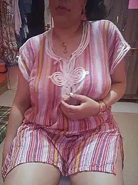 Snapshot of sondimila chatting on May 20, 2026, 5:43 pm sondimila online show from May 20, 2026, 5:43 pm