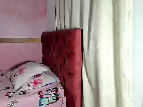 Dakota evans18 online show from October 19, 2025, 10:34 pm