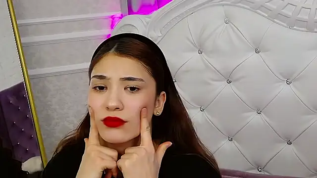 ArielLoove online show from January 17, 2026, 1:47 pm