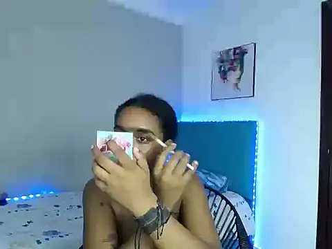 Snapshot of millysweetass chatting on November 16, 2025, 12:54 pm millysweetass online show from November 16, 2025, 12:54 pm